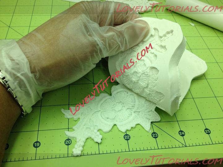 Название: fondant lace tutorial 8.jpg
Просмотров: 3

Размер: 144.2 Кб