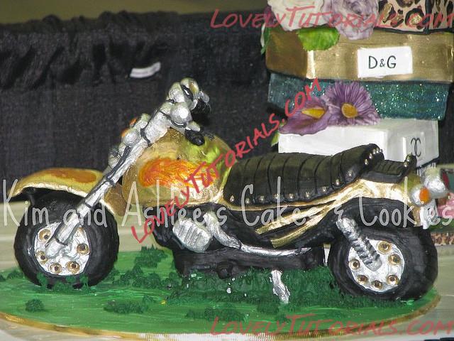 Название: Sculpted Motorcycle Cake by Kim and Ashlee's Cakes & Cookies.jpg
Просмотров: 2

Размер: 127.1 Кб