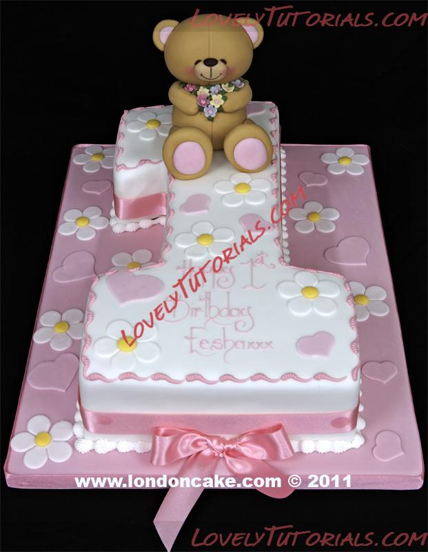 Название: 003786 1st Birthday Number One Cake with Sugarpaste Hearts, Daisys and Brown Teady Bear Model.jpg
Просмотров: 1

Размер: 517.2 Кб